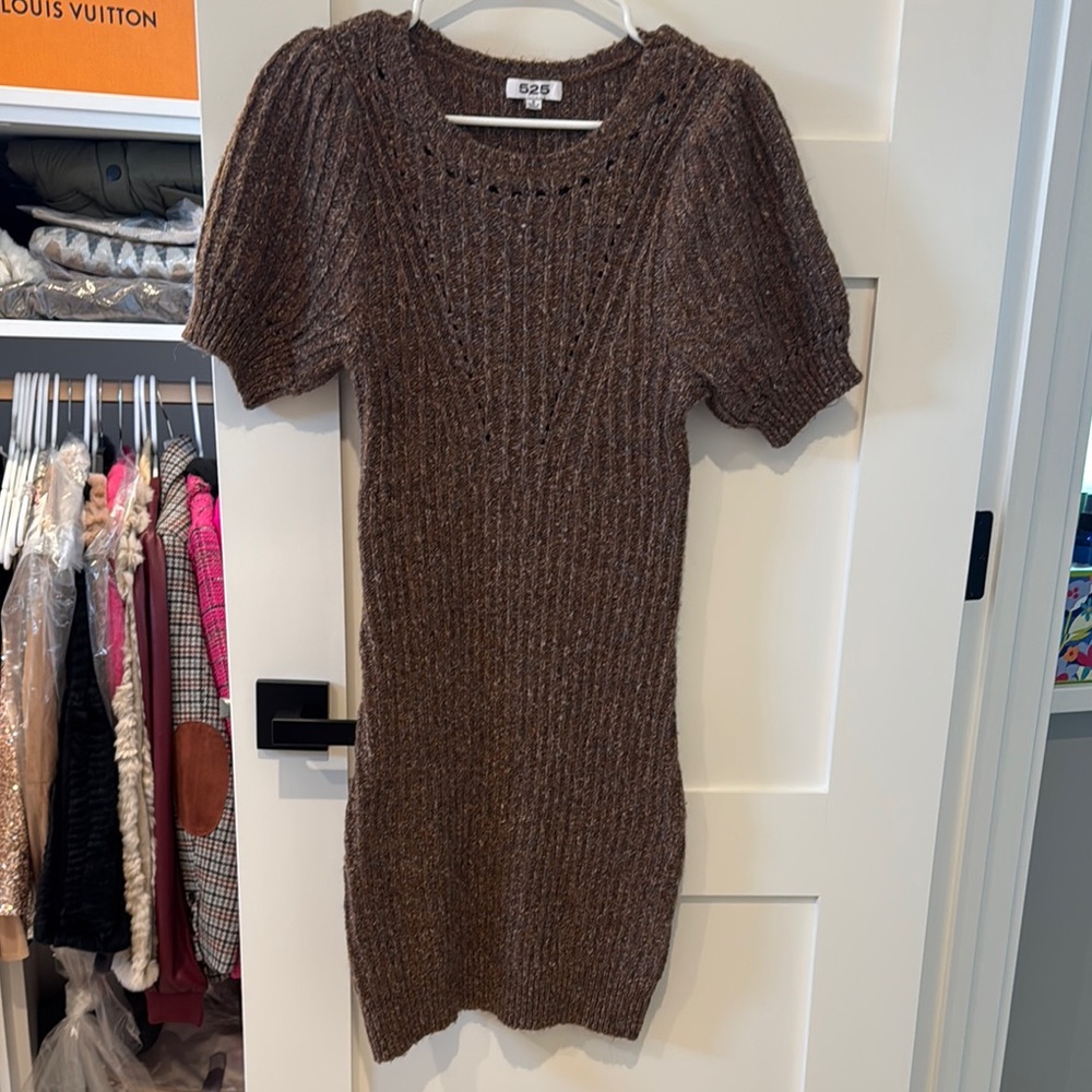 Brown Knit Short Sleeve Dress